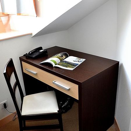 Hotel Les Benedictins Limoges Luaran gambar