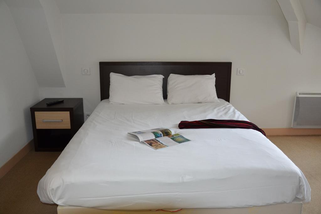 Hotel Les Benedictins Limoges Bilik gambar
