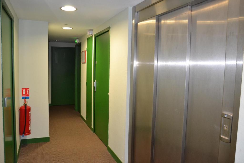 Hotel Les Benedictins Limoges Bilik gambar