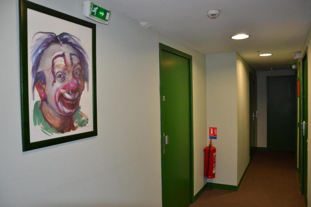 Hotel Les Benedictins Limoges Bilik gambar